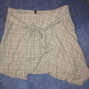 ✨plaid mini skirt ✨